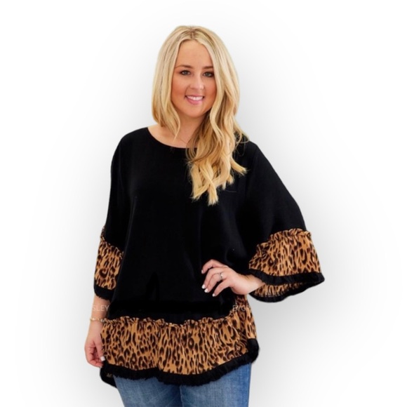 Umgee Tops - Umgee Black & Leopard print Tunic/Blouse-3/4” bell sleeves-NWT-Sz Small